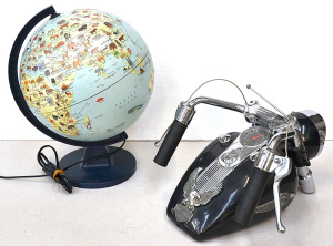 Lot 061 - Harley-Davidson tank radio, Pro-Globe world globe lamp (38cm H)