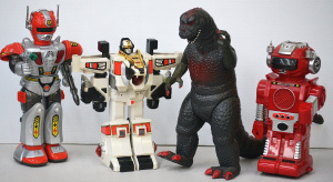 Lot 079 - 3 x toy robots inc Power Rangers etc + Godzilla (50cm L - af crack sig