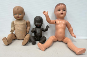 Lot 131 - 3 x vintage composition dolls jointed black Reliable, unmarked, sleep