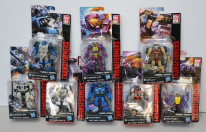 Lot 165 - 8 x as new carded Transformers - Power of the Primes figures inc Outba