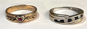 Lot 182 - 2 x ladies 9ct gold Rings - yellow gold with tiny ruby & white gol