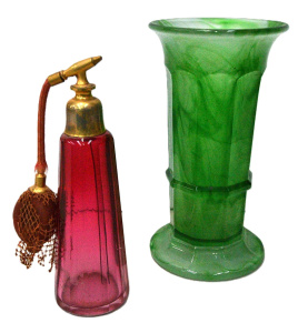 Lot 207 - 2 pces Vintage Glass inc Art Deco Davidsons Green Cloud Glass Column V