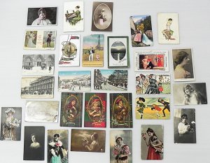 Lot 036 - Group lot vintage Postcards inc Tartan Surround with verse Portrait, P