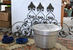 Lot 047 - Lot of Metal Items incl Large Lidded Metal Pot, Blue Speckled Enamelle