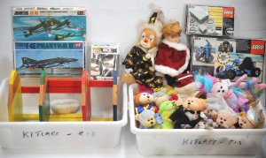 Lot 054 - 2 x Boxes of Mixed Toys & Figures inc, Beanie Kids, Dolls, Boxed L