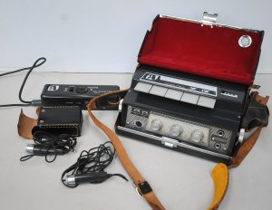 Lot 105 - Vintage portable Akai 4 Track Stereo Tape Recorder Cross Field X- IV (