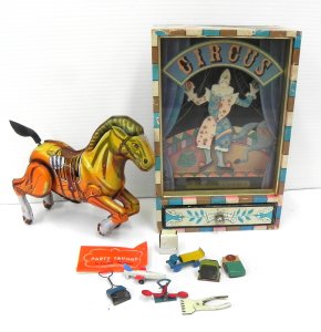 Lot 162 - Group lot vintage Toys inc Japanese Tin Miniature Party Favour giveawa