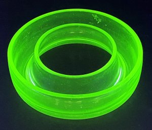 Lot 200 - Vintage Uranium Glass Circular Float Bowl - 15cm D