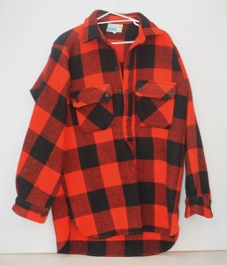 Lot 005 - Vintage Kaiapoi made in New Zealand Mens Black & Red check Print W