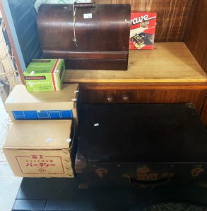 Lot 034 - Group lot - old Portable Singer Sewing Machine w all Access, Slide Pro