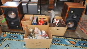 Lot 046 - Group lot - 4 x boxes + pairs 1970s Stereo Speakers, Audio Components,
