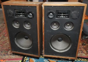 Lot 061 - Large Pair of Vintage heavy Unbranded Stereo Speakers
