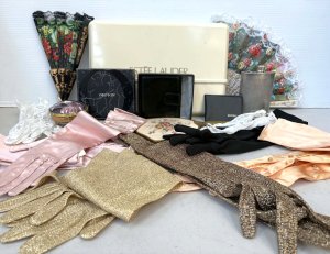 Lot 074 - Grp mainly vintage ladies access Incl Bx Oroton leather mini purse, ce