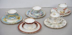 Lot 130 - 5 x 3 pce Royal Albert China Sets - Cup, Saucer & Large Plate - P