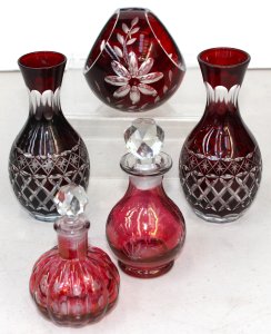 Lot 134 - 5 pcs glass - pair Bohemian ruby flash Vases, ball shaped vase &
