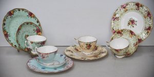 Lot 177 - 4 x 3 pce Royal Albert China Sets - Cup, Saucer & Large Plate - Pe