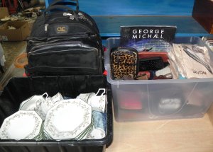 Lot 017 - 3 x Boxes - Ladies bags, Purses & other Access incl Designer brand
