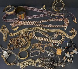 Lot 035 - Box costume jewellery - diamante bracelets, bangles, chains, beaded ge
