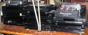 Lot 050 - Large Lot Audio gear - Heaps Amplifiers incl Onkyo, Pioneer CLD1030 La
