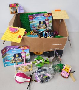 Lot 066 - Box of LEGO inc Friends, Elves etc
