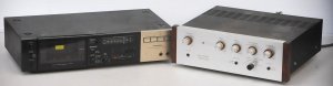 Lot 073 - 2 x pieces vintage Pioneer Audio - Stereo Amplifier model SA - 500 + S