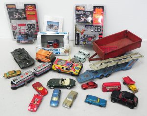 Lot 084 - Group of Vintage die-cast and pressed metal toys inc Lensey (inc Esso