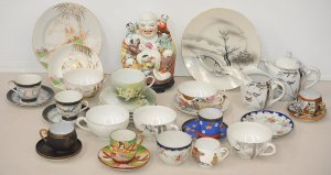 Lot 092 - Group lot Oriental items inc Laughing Buddha figure with Stand 19cm, L