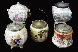 Lot 149 - 5 x Vintage Ceramic Biscuit Barrels inc Carlton Ware Chrysanthemum, Bl