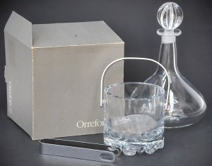 Lot 169 - 2 pces of vintage signed Orrefors crystal inc Nils Landberg decanter (