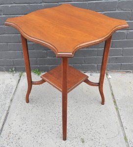 Lot 003 - Tall vintage 1930s Blackwood Side Table w shaped Top & shelf under