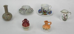 Lot 031 - Group of vintage and modern miniature ceramics inc Japanese hand paint