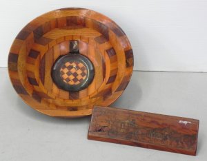 Lot 112 - 2 native exotic timber items inc parquetry fruit bowl (34cm W), redgum