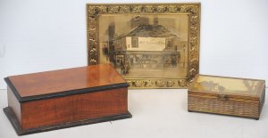 Lot 133 - Fiddle back silky oak cigar box, etched brass picture in an embossed b