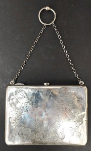 Lot 151 - Vintage Walker & Hall Silverplate Chantelaine Calling Card purse -