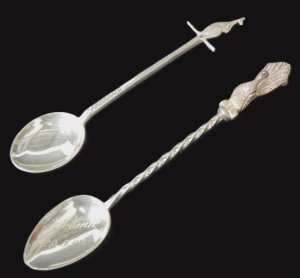 Lot 154 - 2 x Australian Sterling Silver Teaspoons inc William James Sanders WA
