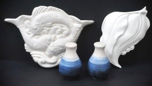 Lot 160 - Group lot Australian Pottery - E G Greenway Wall Vase featuring Fish,