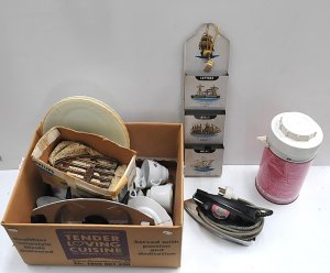 Box lot mixed inc Vintage Phillips Iron HD1120, Iron metal trivet, Wall Letter r