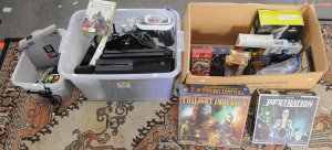 Lot 007 - 3 x Boxes of Mixed Video Game & Card Game items incl PS4, Xbox One
