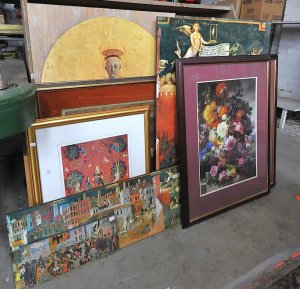 Lot 069 - Lot of Mostly Religious & Other Prints & Pics