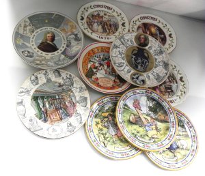 Lot 152 - Large Group Commemorative Cabinet Plates inc Royal Doulton Nursery Ser