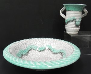 Lot 172 - 2 x 1920s to 30s Czech Ditmar Urbach Alien Ware Pottery inc, mottled g