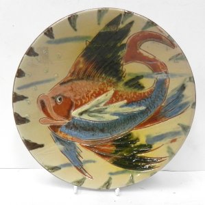 Lot 198 - Mid Century Spanish Pulgdemont ceramic Majolica Fish hand painted Wall