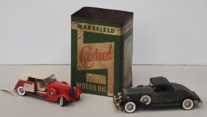3 pces Motoring related inc 1934 Packard Franklin Mint Diecast model, 1931 Rolls