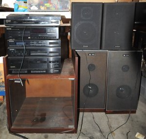 Lot of Vintage Home Audio Equipment incl Pioneer PL-Z82 Turntable, Pair of PYE B
