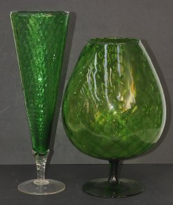 2 pces Mid Century Green Glass inc Italian Empoli Oversized Diamond Optic Brandy