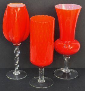 3 pces Mid Century Red & Orange Glass Pedestal Vases inc Opalina Fiorentina