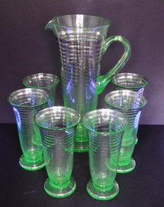 Vintage 1950's - 60s 7 Piece Uranium Glass Drinks set - Large Jug & 6 x matc
